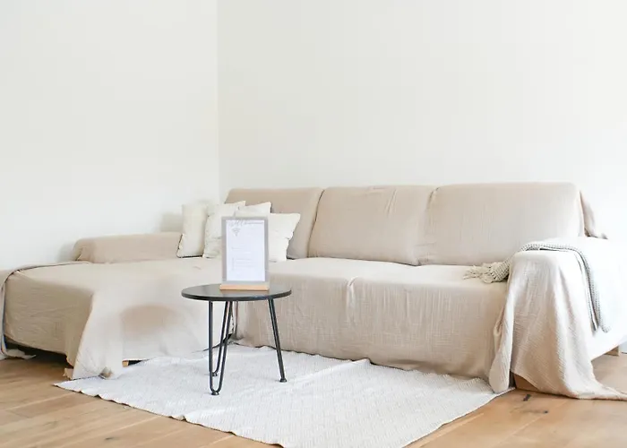 Stylish Happiness Nyaraló Geislingen