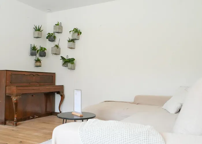 Nyaraló Stylish Happiness